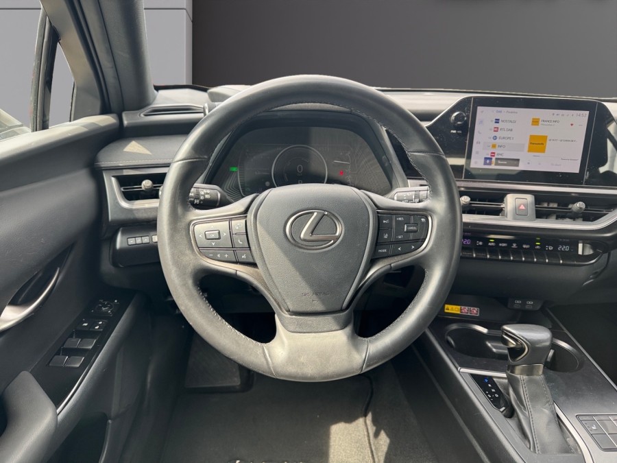 LEXUS d'occasion UX 250h Pack Business Plus 2WD de 2022 Troyes (10)﻿