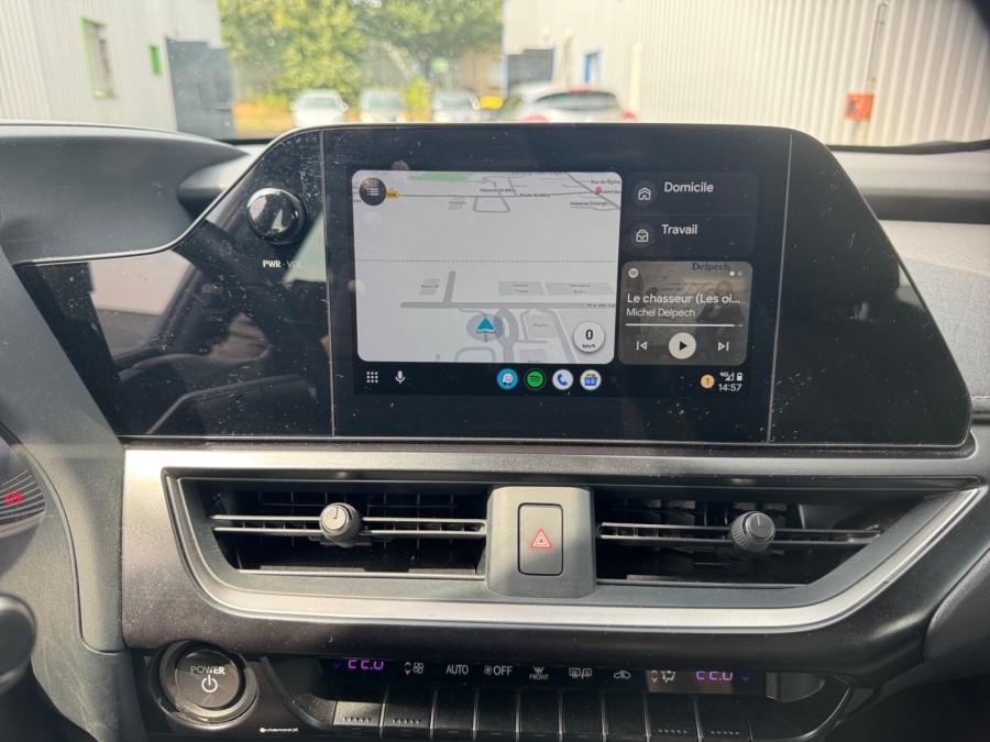 LEXUS d'occasion UX 250h Pack Business Plus 2WD de 2022 Troyes (10)﻿
