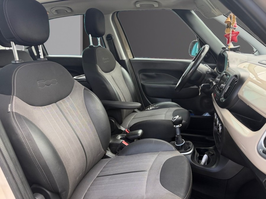 FIAT d'occasion 500L 1.4 16V 95 LOUNGE de 2016 Frejus (83)﻿