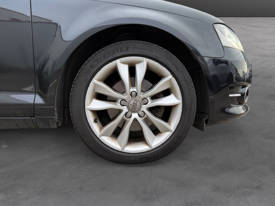 AUDI d'occasion A3 1.4 TFSI 125 ATTRACTION de 2012 Vannes (56)﻿