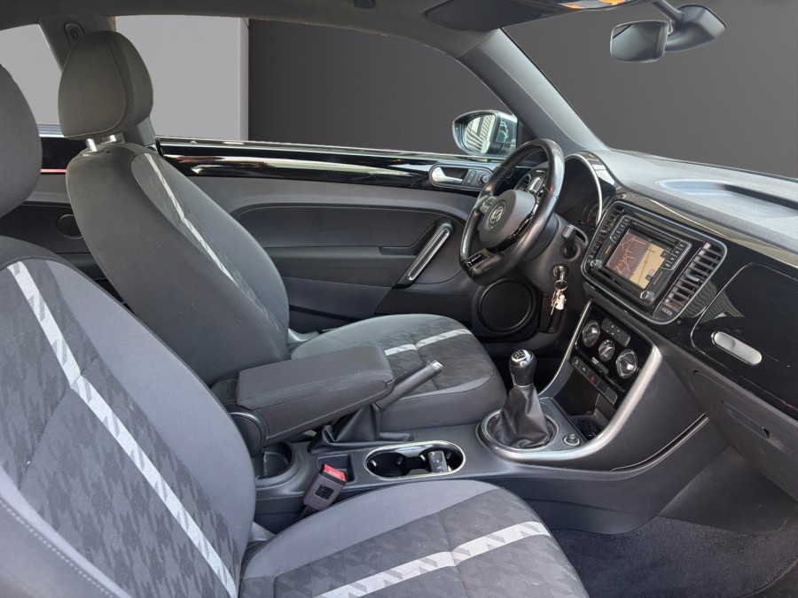 VOLKSWAGEN d'occasion BEETLE 1.2 TSI 105 COCCINELLE de 2018 Genevois