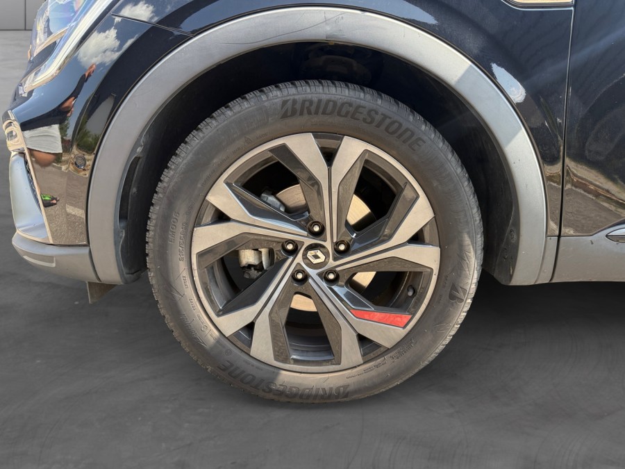 RENAULT d'occasion ARKANA 1.6 ETECH 145 RS LINE EDC AUTO de 2021 Lyon