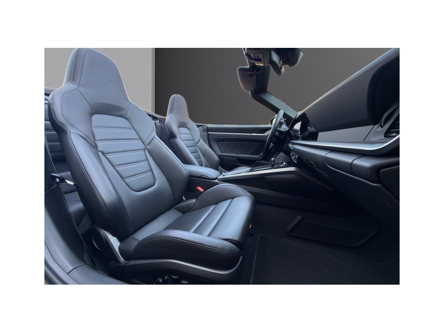 PORSCHE d'occasion 911 3.8 TURBO S CABRIOLET PDK AUTO de 2020 Toulon