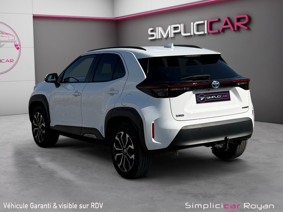 TOYOTA d'occasion YARIS 116H DESIGN de 2023 Royan (17)﻿