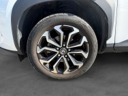 TOYOTA d'occasion YARIS 116H DESIGN de 2023 Royan (17)﻿