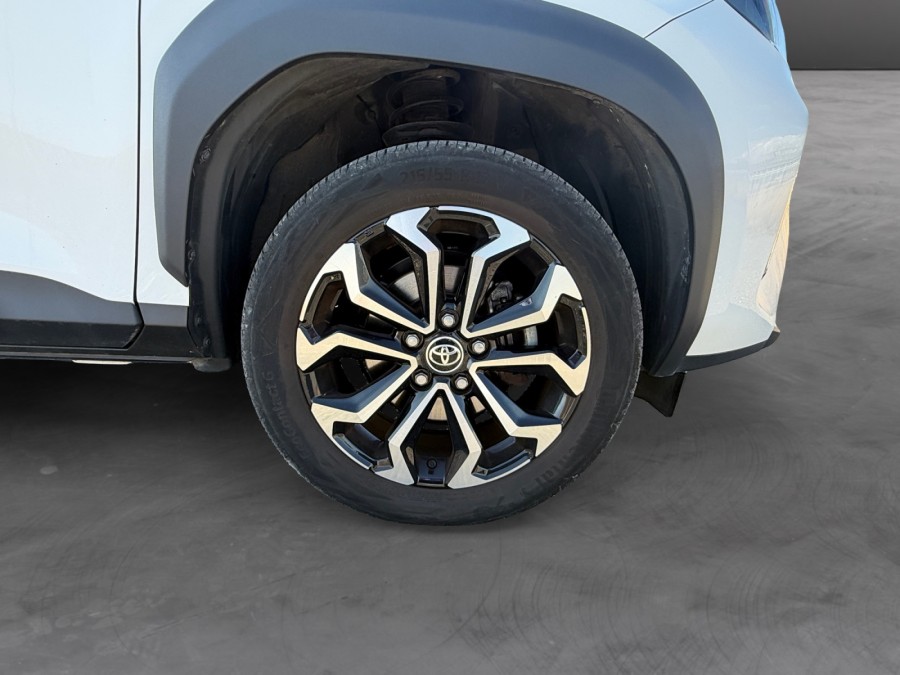 TOYOTA d'occasion YARIS 116H DESIGN de 2023 Royan (17)﻿