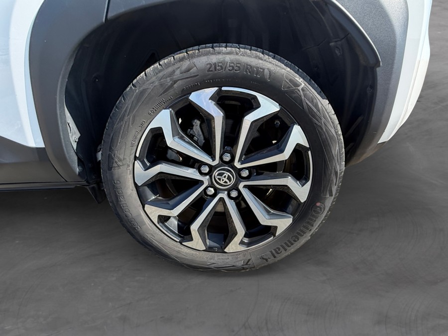 TOYOTA d'occasion YARIS 116H DESIGN de 2023 Royan (17)﻿