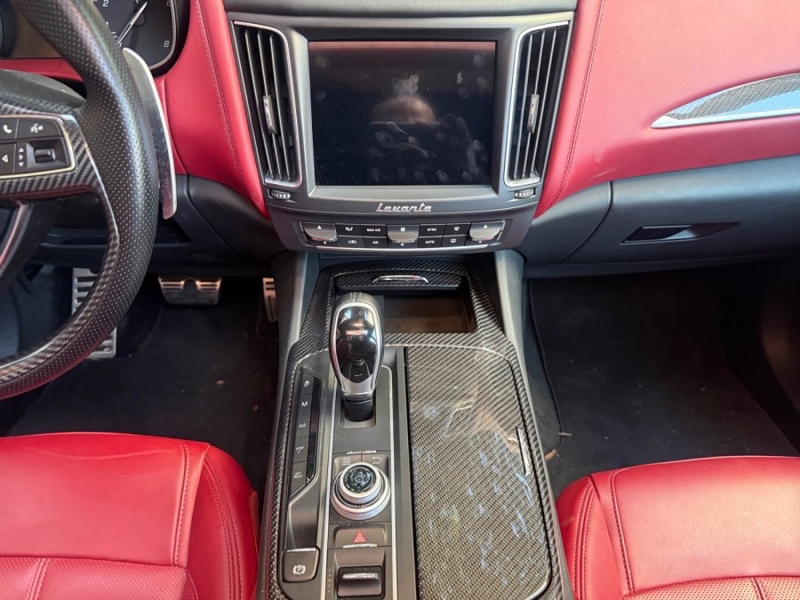 MASERATI d'occasion LEVANTE 3.0 V6 410 S Q4 de 2017 Montreuil (93)﻿