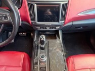 MASERATI d'occasion LEVANTE 3.0 V6 410 S Q4 de 2017 Montreuil (93)﻿