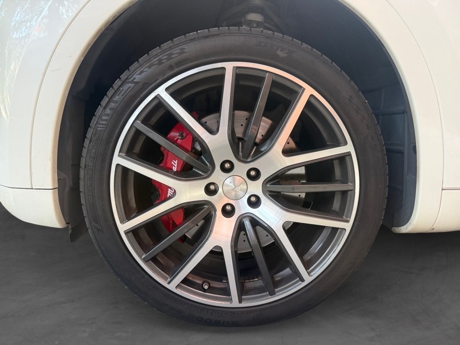 MASERATI d'occasion LEVANTE 3.0 V6 410 S Q4 de 2017 Montreuil (93)﻿