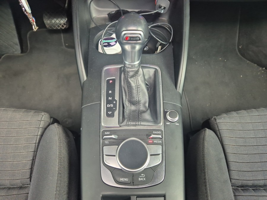 AUDI d'occasion A3 SPORTBACK 1.8 TFSI 180 S TRONIC de 2014 Valence
