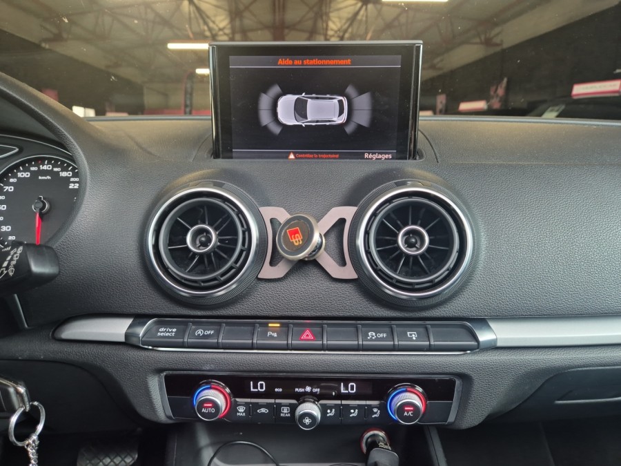 AUDI d'occasion A3 SPORTBACK 1.8 TFSI 180 S TRONIC de 2014 Valence