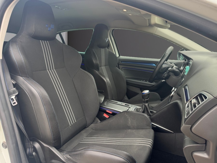 RENAULT d'occasion MEGANE III 1.6 DCI 130 GT LINE de 2016 Evreux (27)﻿