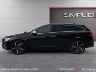 VOLVO d'occasion V60 2 D5 225 MOMENTUM GEARTRONIC AUTO de 2015