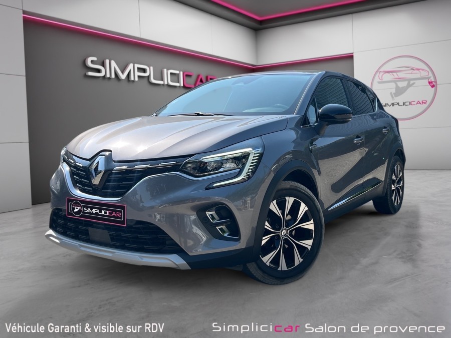 RENAULT d'occasion CAPTUR II 1.3 TCE 140 ZEN de 2023 Salon de