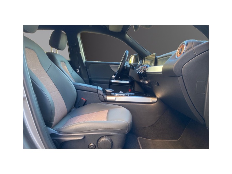 MERCEDES d'occasion CLASSE EQB 350 4MATIC AMG LINE de 2023 Cannes