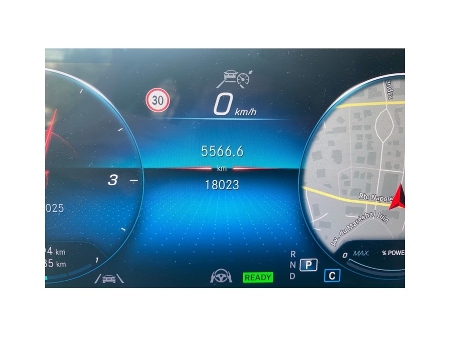 MERCEDES d'occasion CLASSE EQB 350 4MATIC AMG LINE de 2023 Cannes