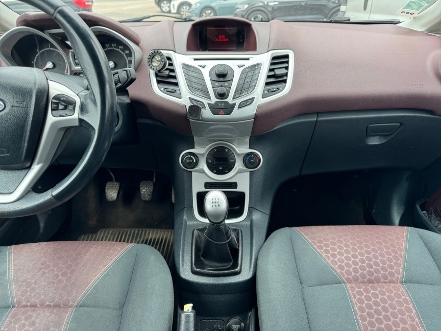 FORD d'occasion FIESTA 1.4 TDCI 68 AMBIENTE de 2009 Limoges (87)﻿