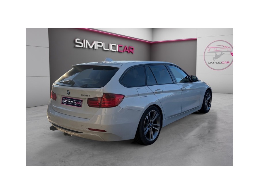 BMW d'occasion SERIE 3 TOURING 328I LOUNGE BA de 2013 Montpellier