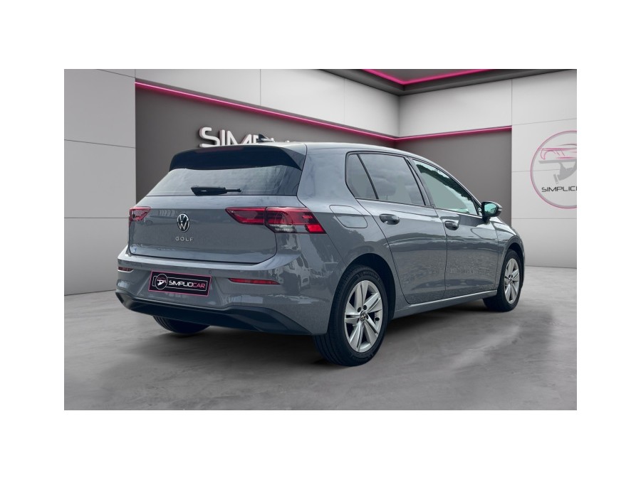 VOLKSWAGEN d'occasion GOLF VIII 2 TDI 115 LIFE 1ST de 2020 Toulouse