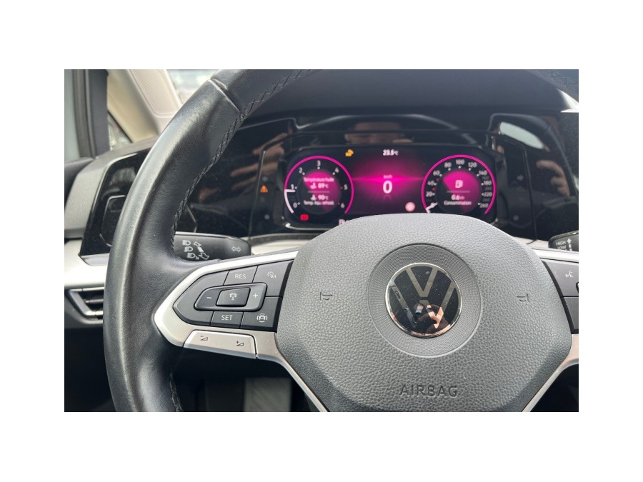 VOLKSWAGEN d'occasion GOLF VIII 2 TDI 115 LIFE 1ST de 2020 Toulouse