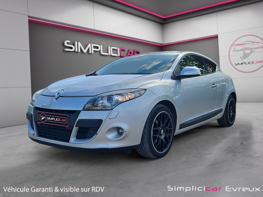 RENAULT d'occasion MEGANE III MEGANE PRIVILEGE 1.4 TCE de 2010 Evreux