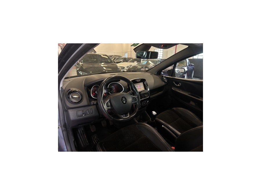 RENAULT d'occasion CLIO TCE 90 INTENS de 2016 Aix Les Bains (73)﻿