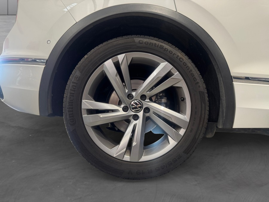 VOLKSWAGEN d'occasion TIGUAN II 2 TDI 150 R-LINE DSG AUTO de 2022