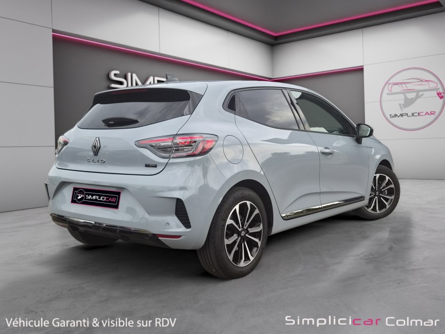 RENAULT d'occasion CLIO V 1.6 E TECH 145 EQUILIBRE AUTO de 2023