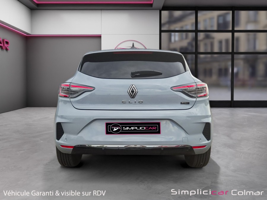 RENAULT d'occasion CLIO V 1.6 E TECH 145 EQUILIBRE AUTO de 2023