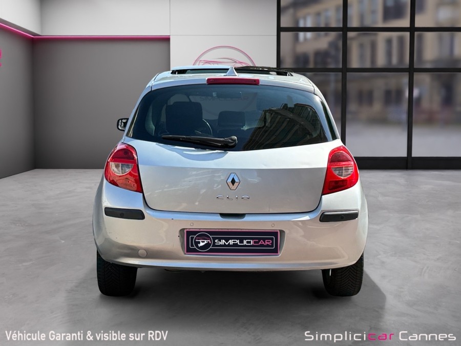 RENAULT d'occasion CLIO III 1.5 DCI 85 EXCEPTION QUICKSHIFT 5 de 2008