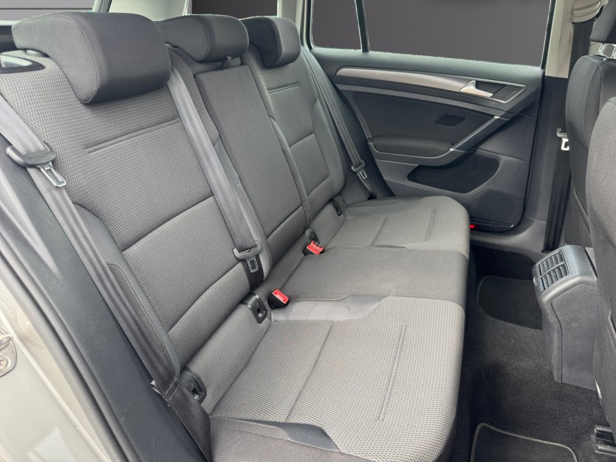 VOLKSWAGEN d'occasion GOLF VII 1.6 TDI 115 SW CONFORTLINE DSG7 AUTO