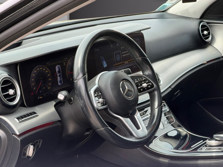 MERCEDES d'occasion CLASSE E 220 d 194ch Avantgarde Line 9G-Tronic