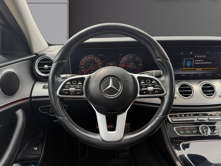 MERCEDES d'occasion CLASSE E 220 d 194ch Avantgarde Line 9G-Tronic