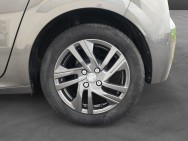 PEUGEOT d'occasion 208 1.2 PURETECH 75 ACTIVE PACK de 2022 Beauvais