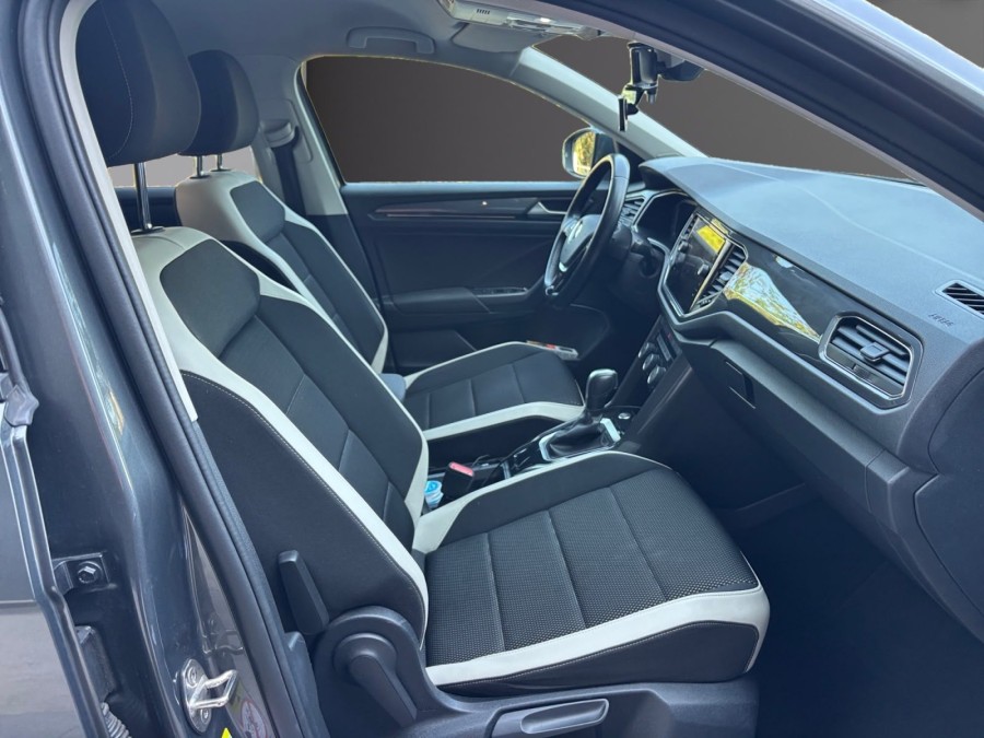 VOLKSWAGEN d'occasion T-ROC 1.5 TSI EVO 150 LOUNGE DSG AUTO de 2021