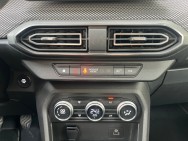 DACIA d'occasion JOGGER 1 ECO G 100 ESSENTIEL de 2022 Salon de
