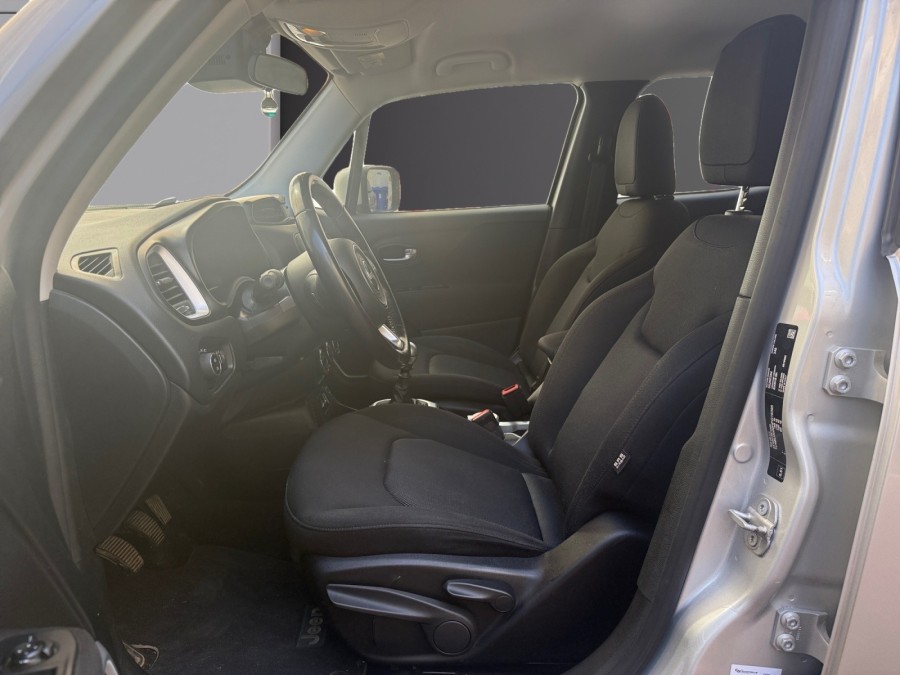 JEEP d'occasion RENEGADE 1.6 MULTIJET 120 LONGITUDE de 2018 Le Raincy