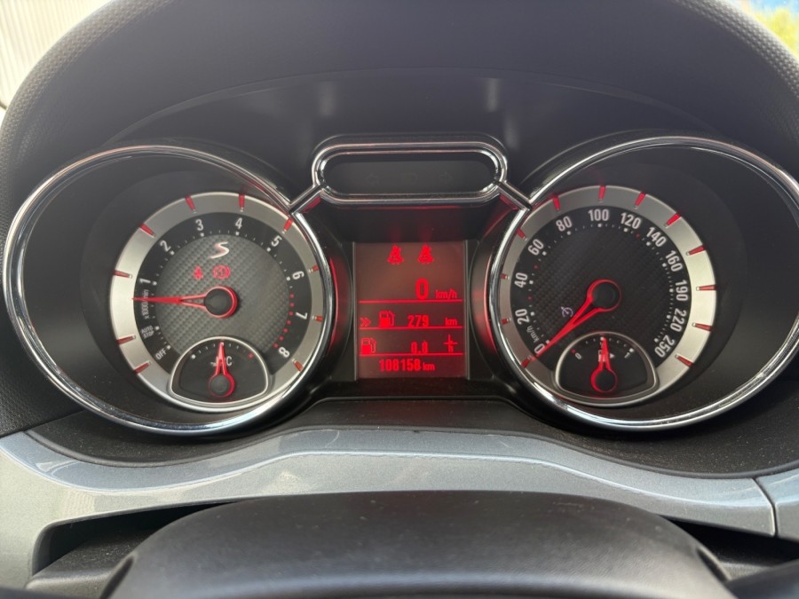 OPEL d'occasion ADAM 1.4 TURBO ECOTEC 150 S de 2016 Troyes (10)﻿