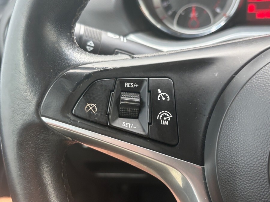 OPEL d'occasion ADAM 1.4 TURBO ECOTEC 150 S de 2016 Troyes (10)﻿