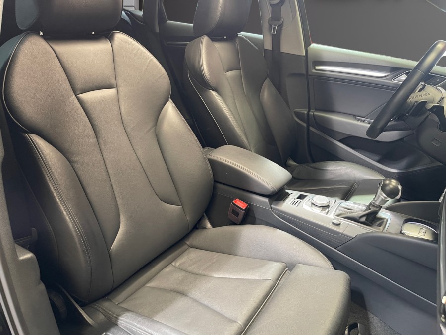 AUDI d'occasion A3 design luxe de 2020 St Jean du Cardonnay (76)﻿