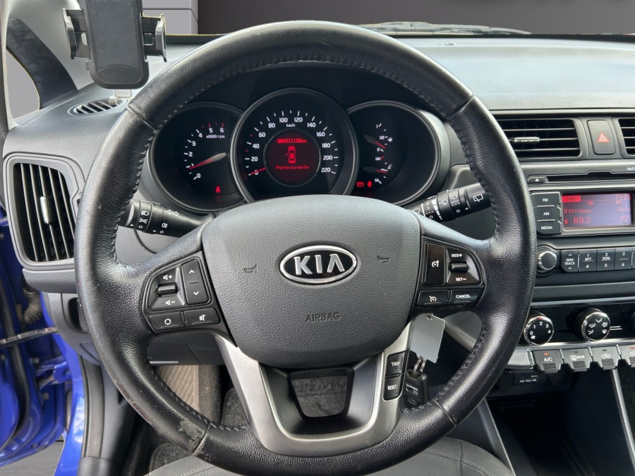 KIA d'occasion RIO 1.4 CRDI 90 STYLE de 2011 Soissons (02)﻿