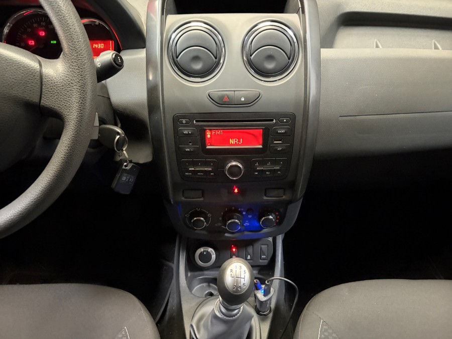 DACIA d'occasion DUSTER 125 4X4 SL 10 ANS de 2016 St Jean du