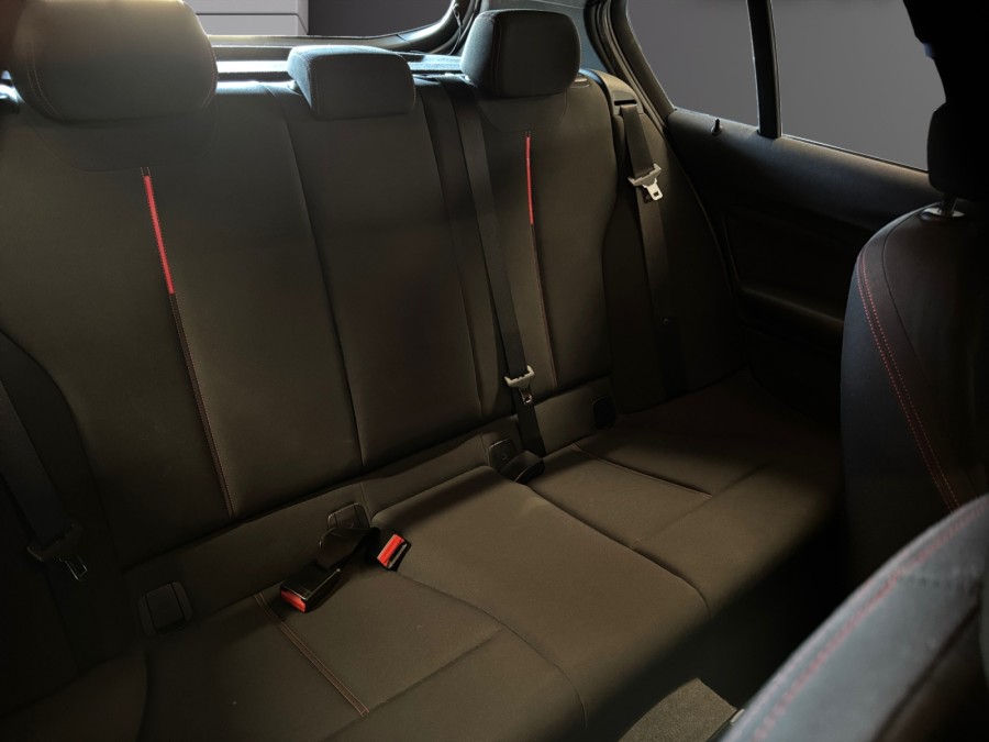 BMW d'occasion SERIE 1 116D M DESIGN de 2014 Valence (26)﻿