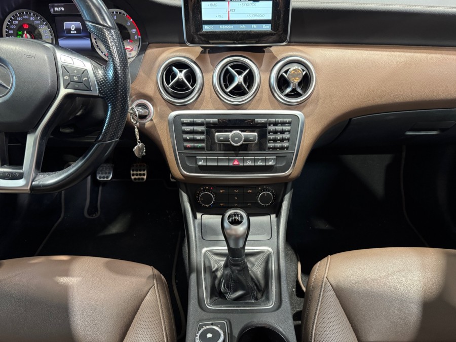MERCEDES d'occasion A 200 d Fascination de 2015 Narbonne (11)﻿