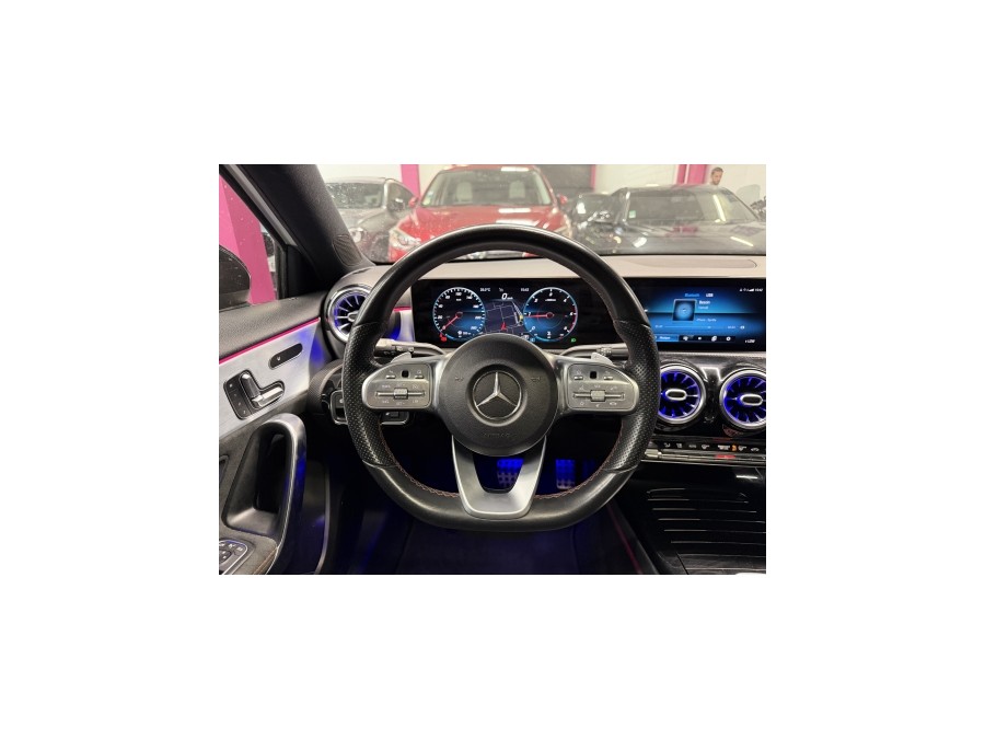 MERCEDES d'occasion A 180 d 116ch AMG Line 7G-DCT de 2018 Villebon