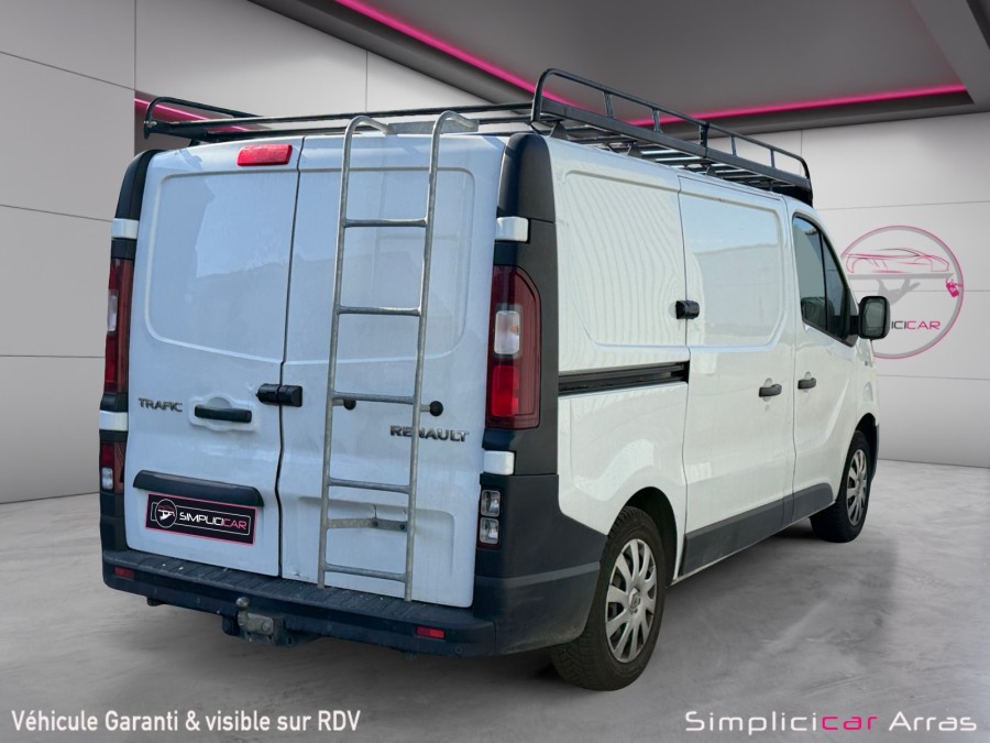 RENAULT d'occasion TRAFIC L1H1 1.6 DCI 120 CONFORT de 2019 Arras (62)﻿