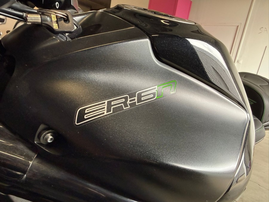 KAWASAKI d'occasion ER-6 KAWASAKI ER-6 de 2014 Vannes (56)﻿