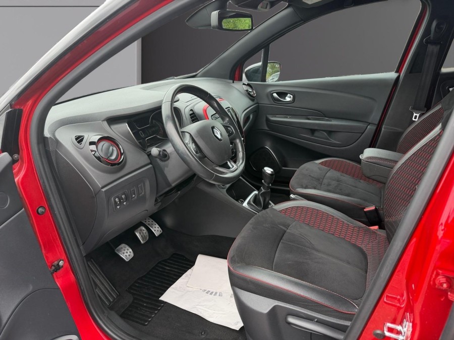 RENAULT d'occasion CAPTUR 1.3 TCe 130ch FAP Red Edition de 2019 St