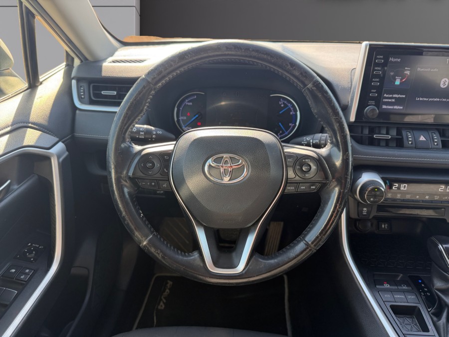 TOYOTA d'occasion RAV4 2.5 HYBRIDE 2WD 218 DYNAMIC de 2019 Royan (17)﻿